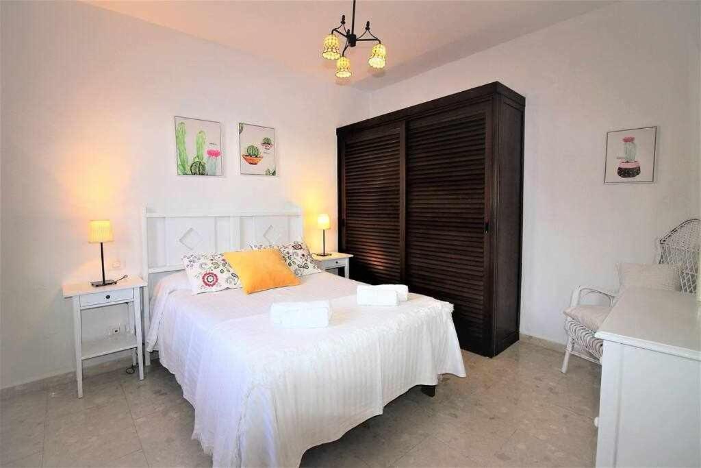 فيلا Casa Alejandra Con Terraza Y Barbacoa إل جولفو المظهر الخارجي الصورة