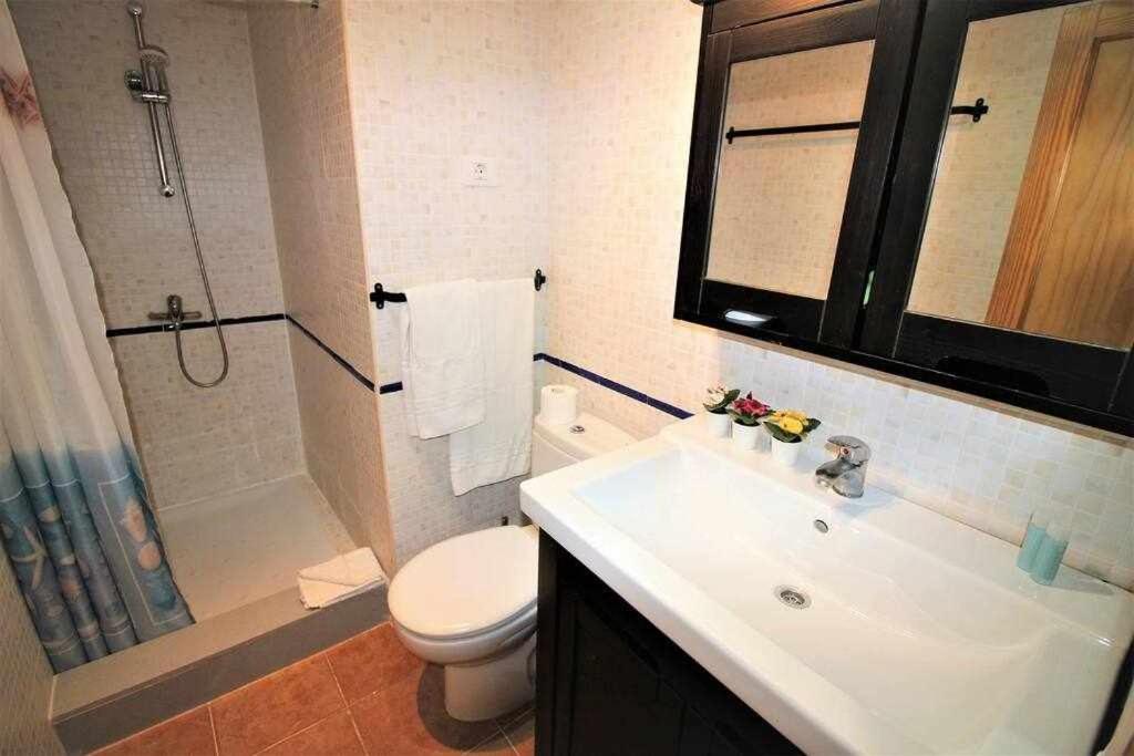 فيلا Casa Alejandra Con Terraza Y Barbacoa إل جولفو المظهر الخارجي الصورة