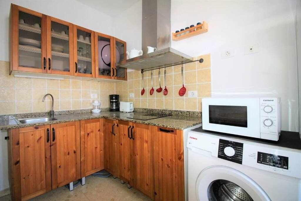 فيلا Casa Alejandra Con Terraza Y Barbacoa إل جولفو المظهر الخارجي الصورة
